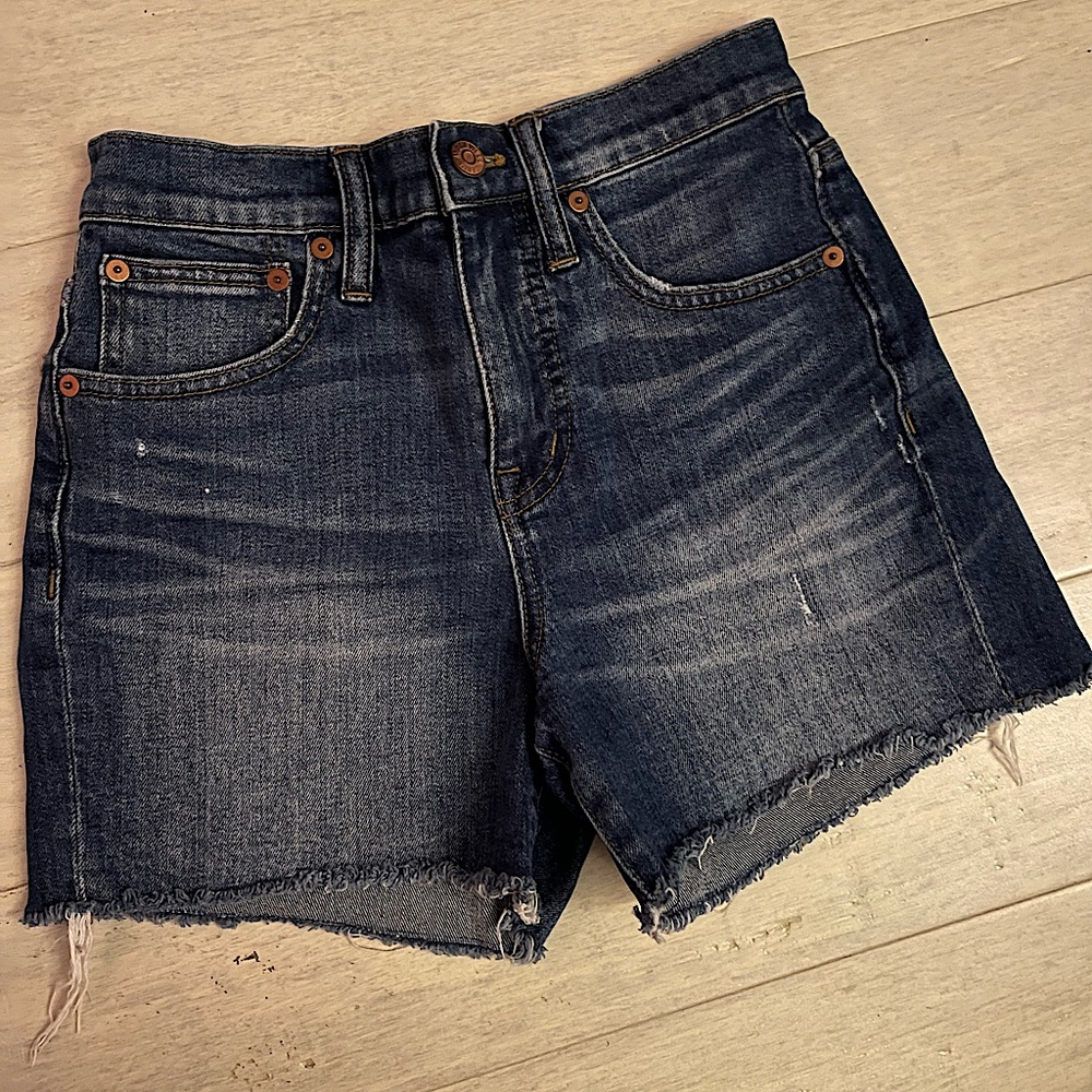 madewell dark wash denim high waisted shorts